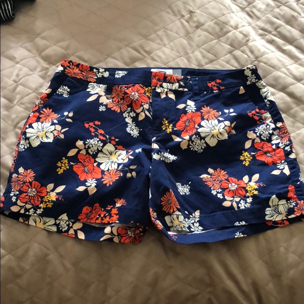 Old navy shorts with floral print